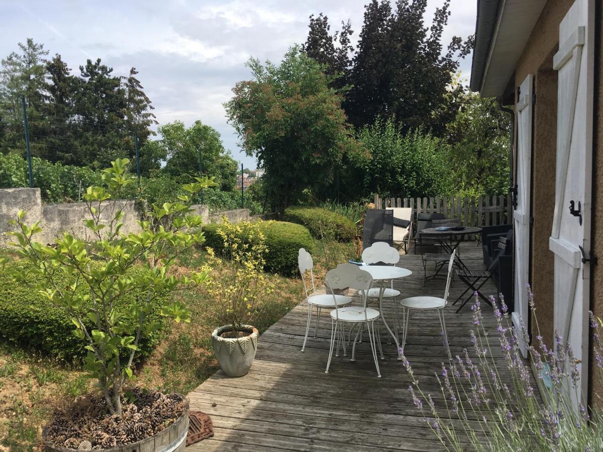 Au Coeur Des Vignes Bed & Breakfast Еперне Екстериор снимка